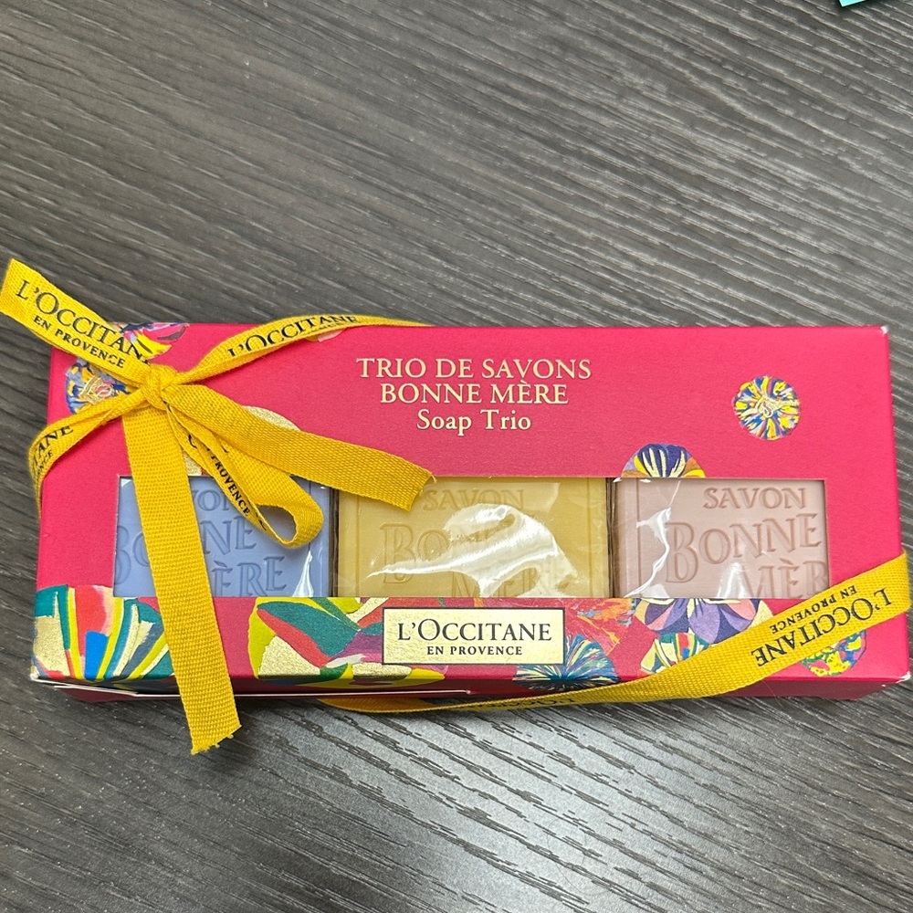 L'OCCITANE Bonne Mère Soap Trio - Blue, Cream, Pink
